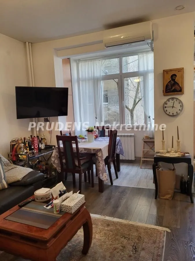 Prodaja, trosoban stan, 73m², Palilulska Pijaca, Palilula Sve Podlokacije