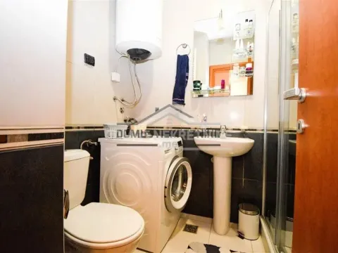 Rent, one bedroom apartment, 54m², Krivi Most, Podgorica - image 6