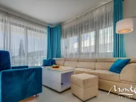 Prodaja, kuća, 329m², Centar, Budva - image 9