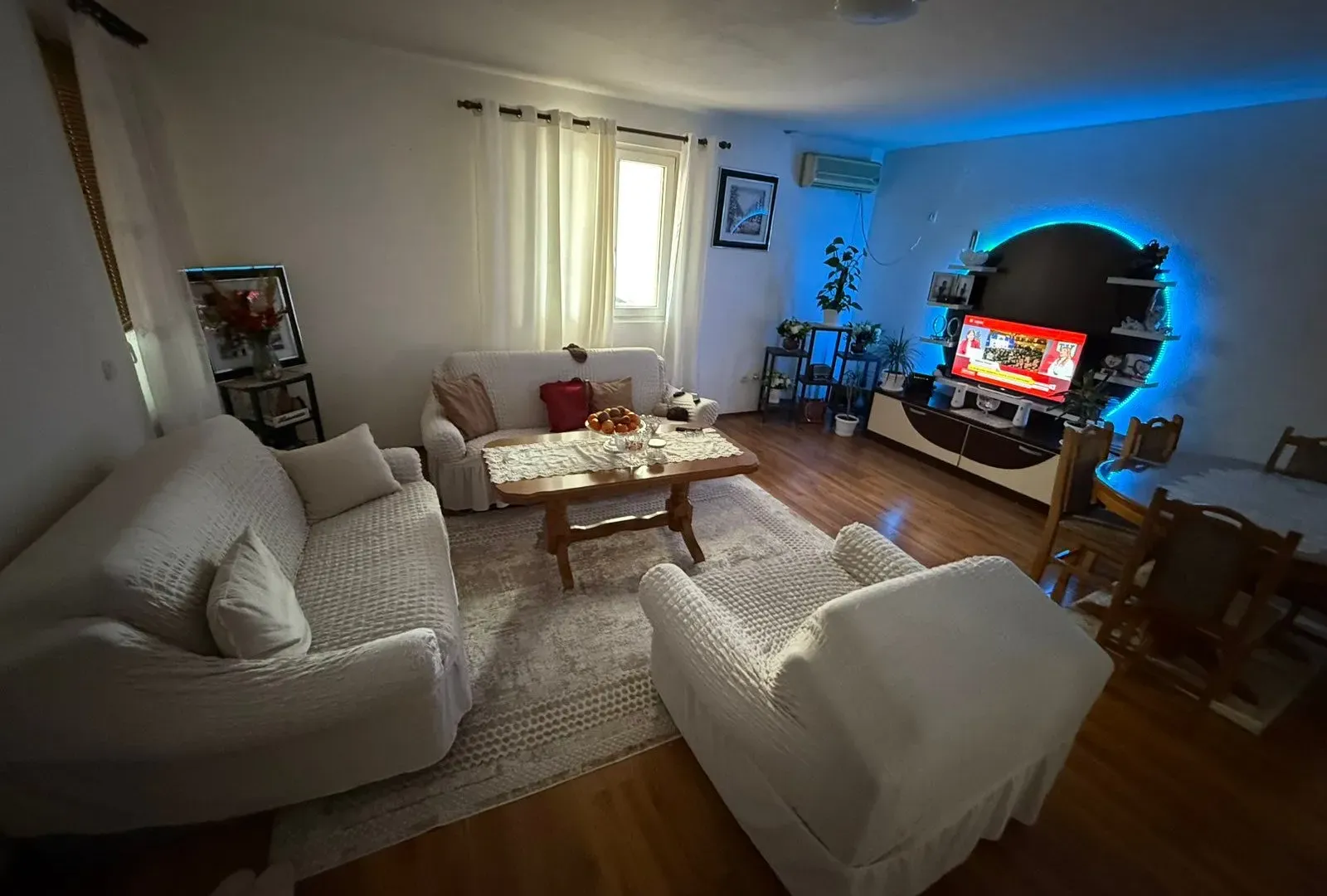 Rent, two bedroom apartment, 70m², Bjeliši, Bar