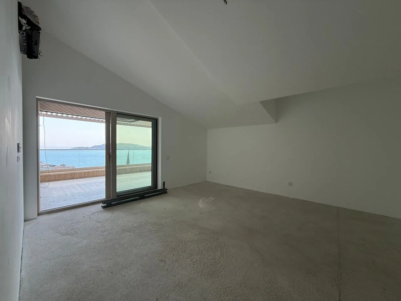 Sale, one bedroom apartment, 79m², Pržno, Budva