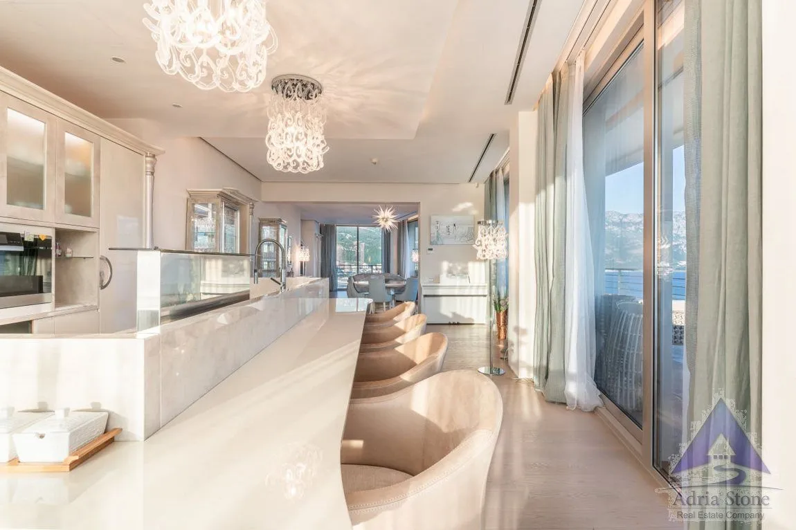 Sale, house, 562m², Zavala, Budva
