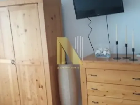 Izdavanje, garsonjera, 33m², Centar, Novi Sad - image 2