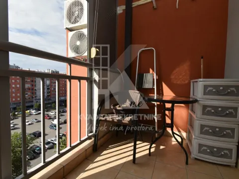 Rent, one bedroom apartment, 52m², City Kvart, Podgorica - image 10