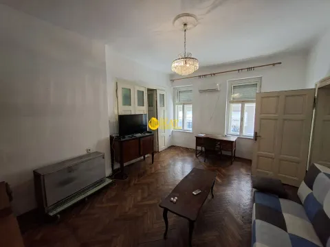 Izdavanje, dvosoban stan, 80m², Cvetni Trg, Vračar Sve Podlokacije - image 3