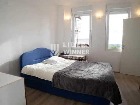 Sale, three bedroom apartment, 70m², Resnik, Beograd - image 8
