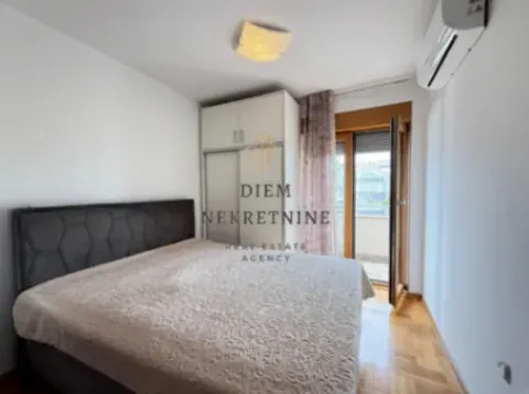 Izdavanje, dvosoban stan, 75m², Preko Morače, Podgorica - image 5