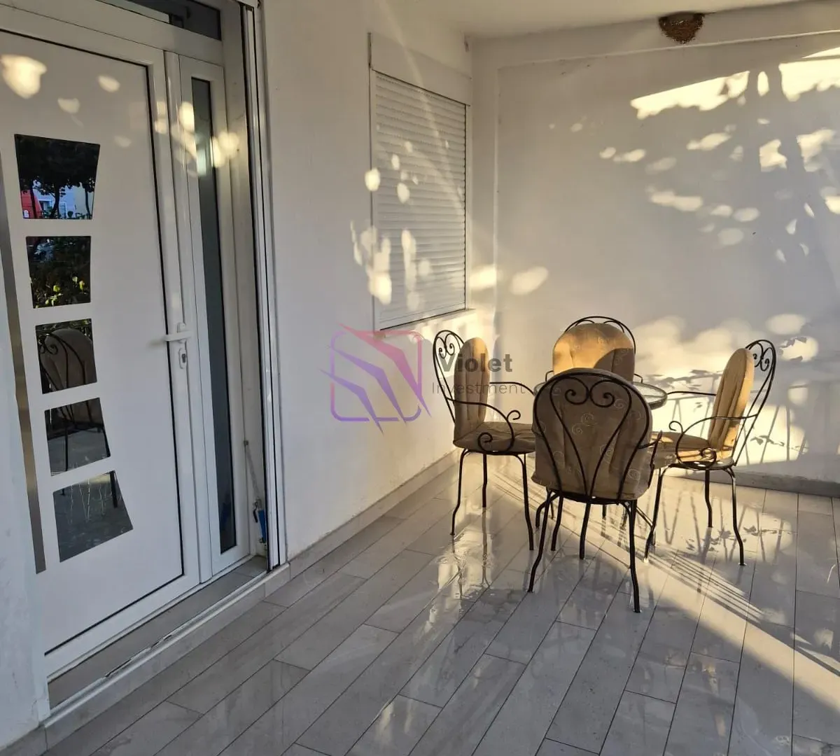 Izdavanje, dvosoban stan, 60m², Tološi, Podgorica