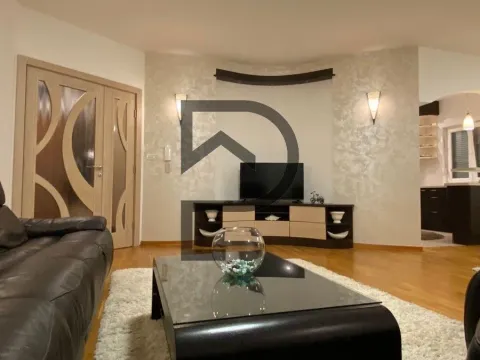 Izdavanje, stan, 120m², City Kvart, Podgorica