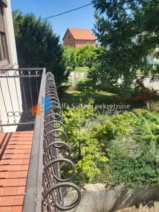 Prodaja, kuća, 320m², Rušanj, Beograd