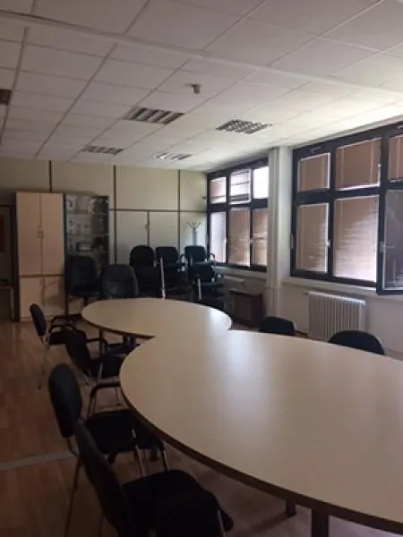 Rent, office space, 2400m², Galenika, Beograd