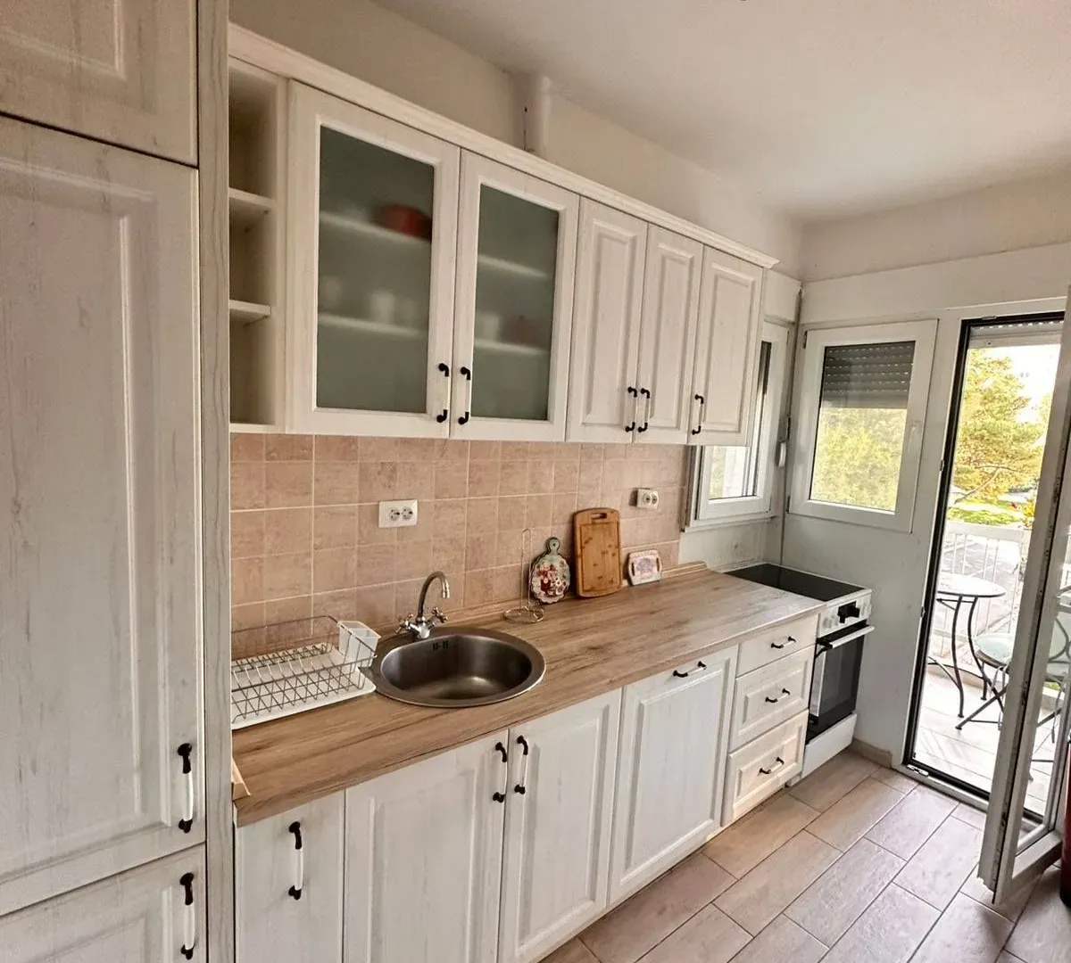Rent, two bedroom apartment, 67m², Centar, Bar