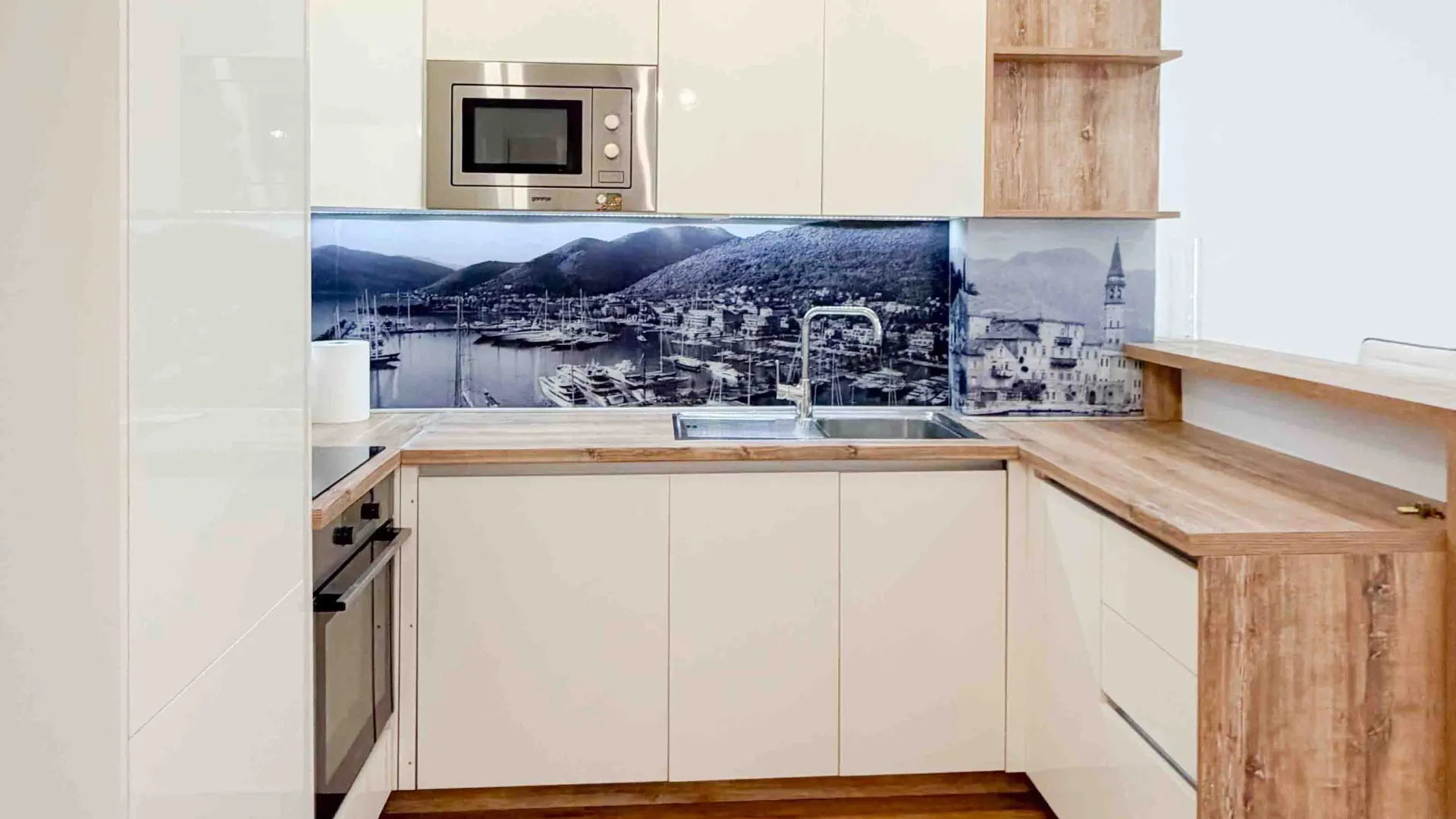 Rent, two bedroom apartment, 90m², Opatovo, Tivat