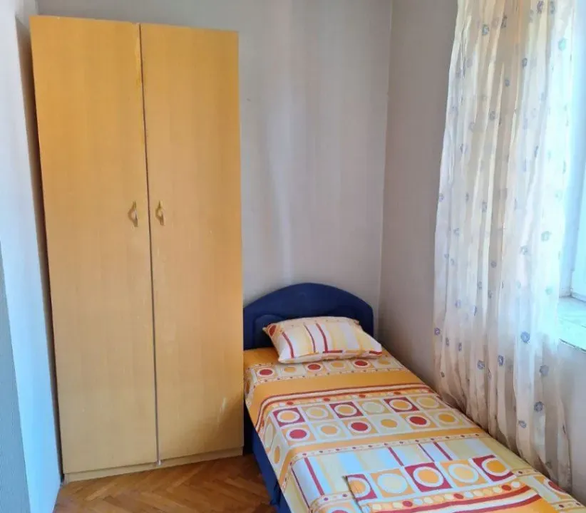 Prodaja, petosoban stan, 120m², Sutomore, Bar