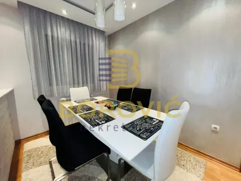 Prodaja, četvorosoban stan, 92m², Kneževac, Beograd - image 7