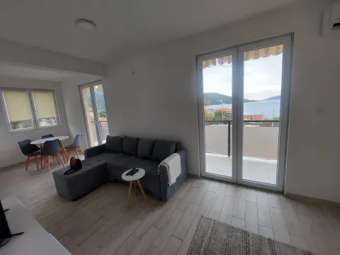 Prodaja, stan, 53m², Herceg Novi, Crna Gora - image 4