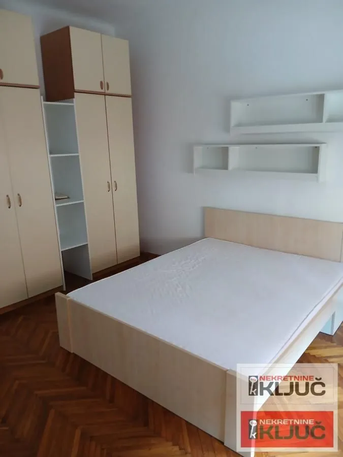 Prodaja, dvosoban stan, 70m², Centar, Novi Sad