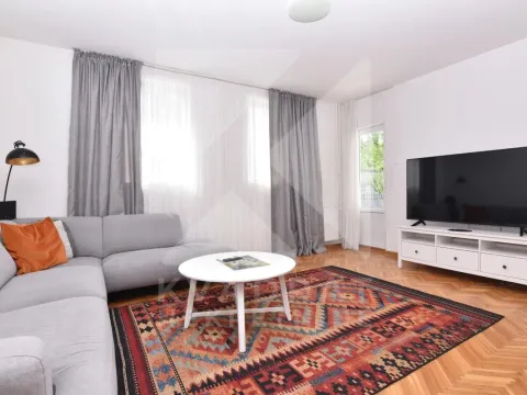 Izdavanje, kuća, 250m², Zagorič, Podgorica - image 2