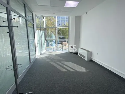 Izdavanje, poslovni prostor, 352m², Bulevar Oslobodjenja, Novi Sad Sve Podlokacije - image 8