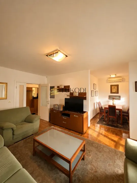 Rent, three bedroom apartment, 100m², Lekino Brdo, Voždovac Sve Podlokacije