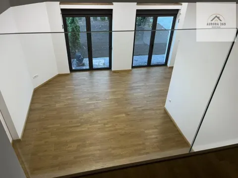 Rent, office space, 247m², Sremska Kamenica, Petrovaradin - image 7