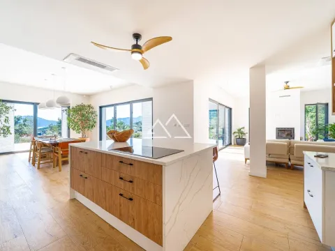 Prodaja, kuća, 220m², Tivat, Crna Gora - image 7