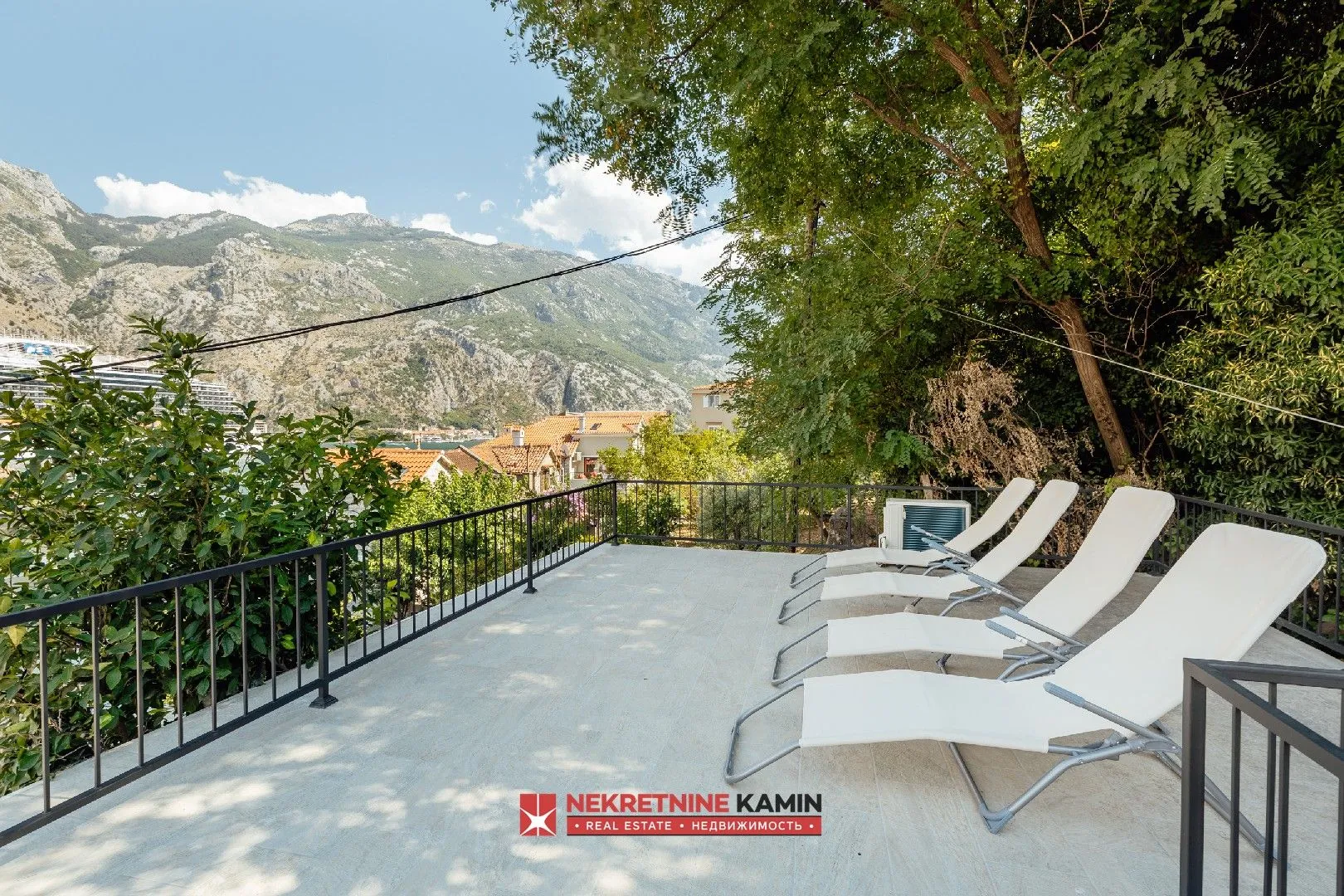 Prodaja, trosoban stan, 103m², Muo, Kotor
