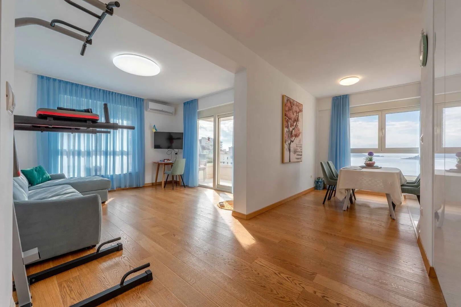 Sale, three bedroom apartment, 212m², Rafailovići, Budva