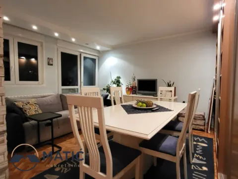 Prodaja, dvosoban stan, 73m², Bulevar Oslobodjenja, Novi Sad Sve Podlokacije - image 3