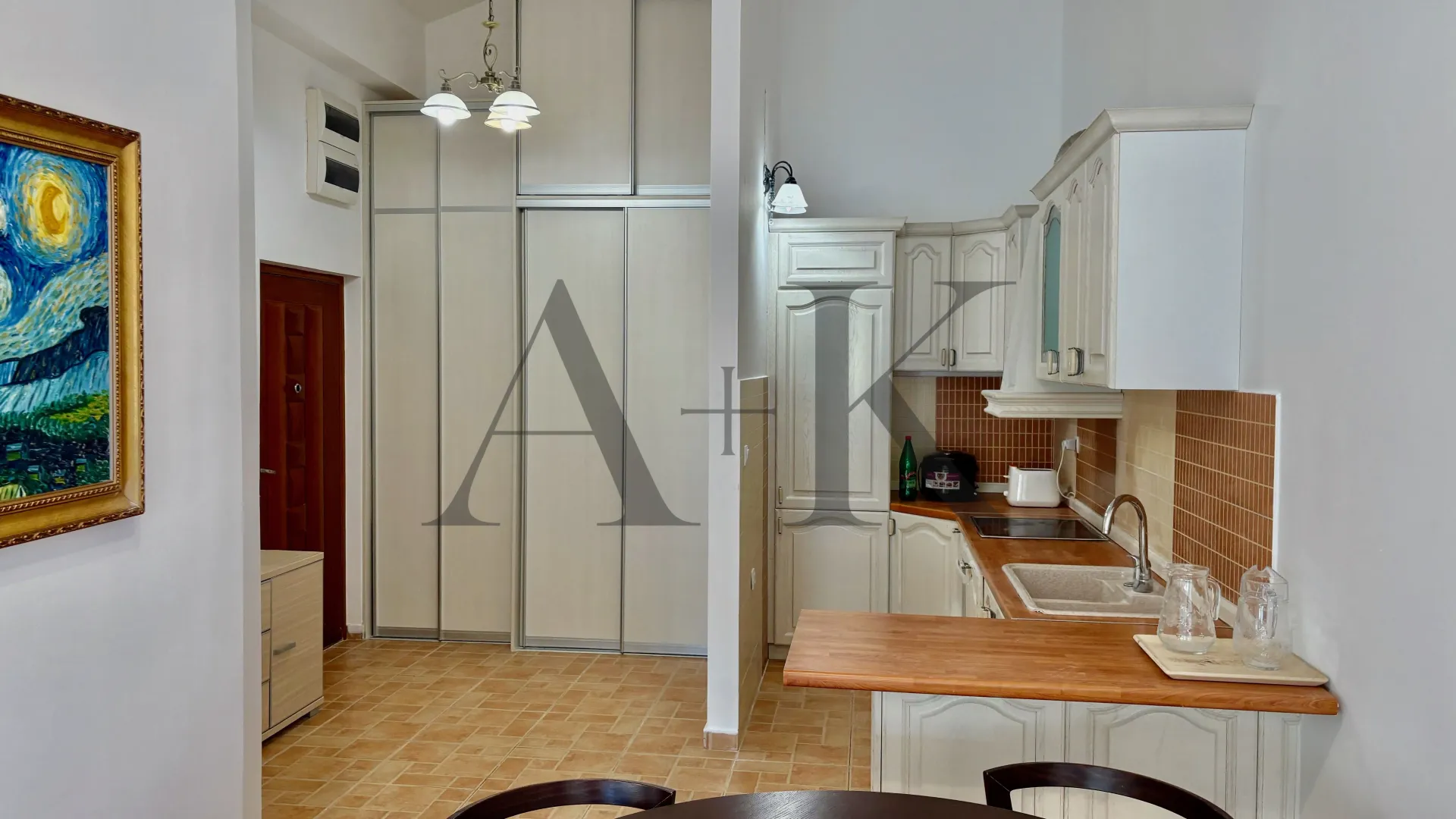 Sale, three bedroom apartment, 100m², Podmaine, Budva