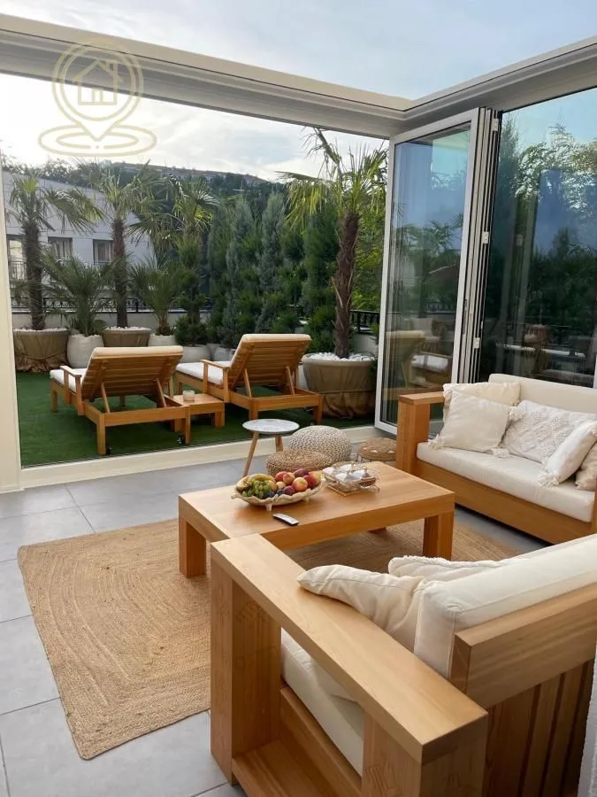 Prodaja, četvorosoban stan, 175m², Savski Venac, Beograd