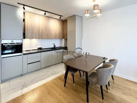 Rent, one bedroom apartment, 57m², Kod Capital Plaze, Podgorica - image 4