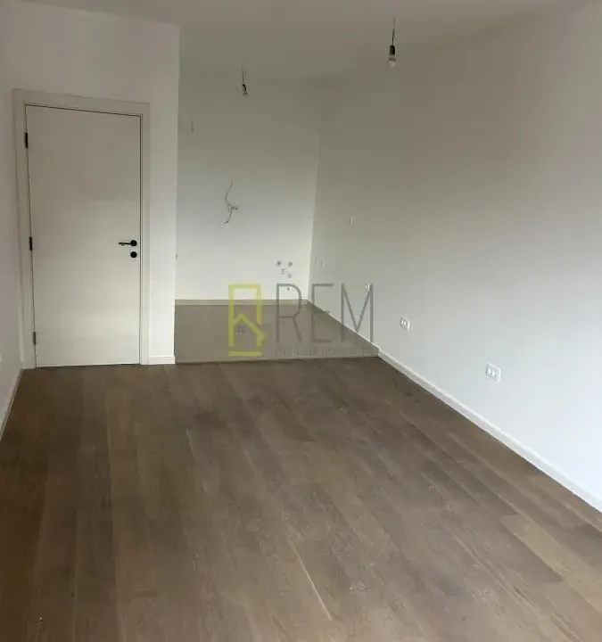 Prodaja, jednosoban stan, 44m², Stari Aerodrom, Podgorica