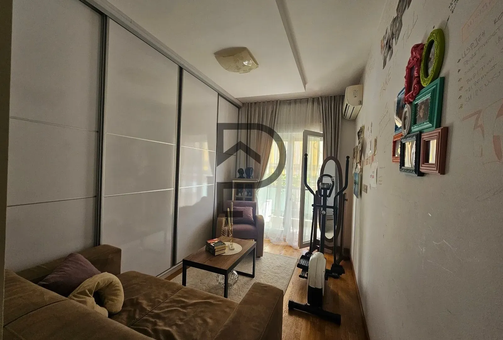 Rent, apartment, 119m², City Kvart, Podgorica