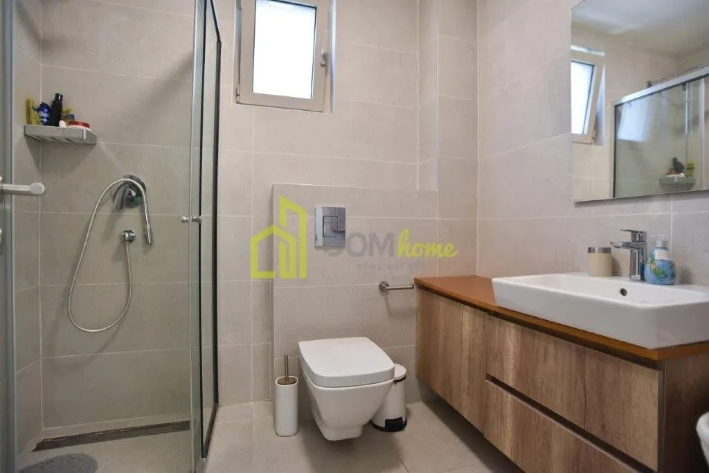 Sale, three bedroom apartment, 94m², Bečići, Budva