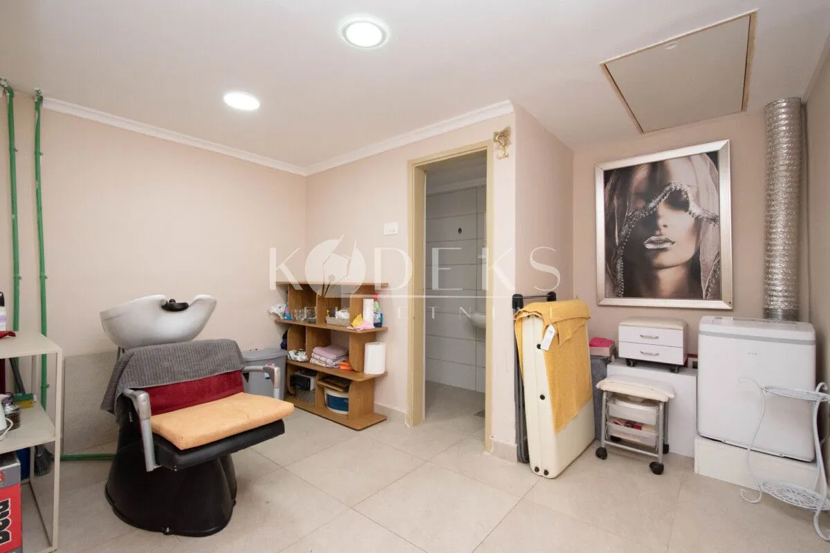 Rent, office space, 32m², Centar, Podgorica