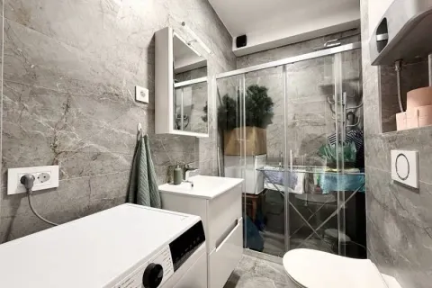 Izdavanje, četvorosoban stan, 81m², Dorćol Sve Podlokacije, Beograd - image 8