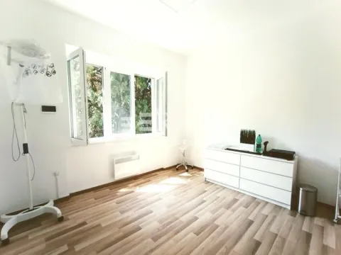 Prodaja, trosoban stan, 54m², Senjak, Beograd - image 10