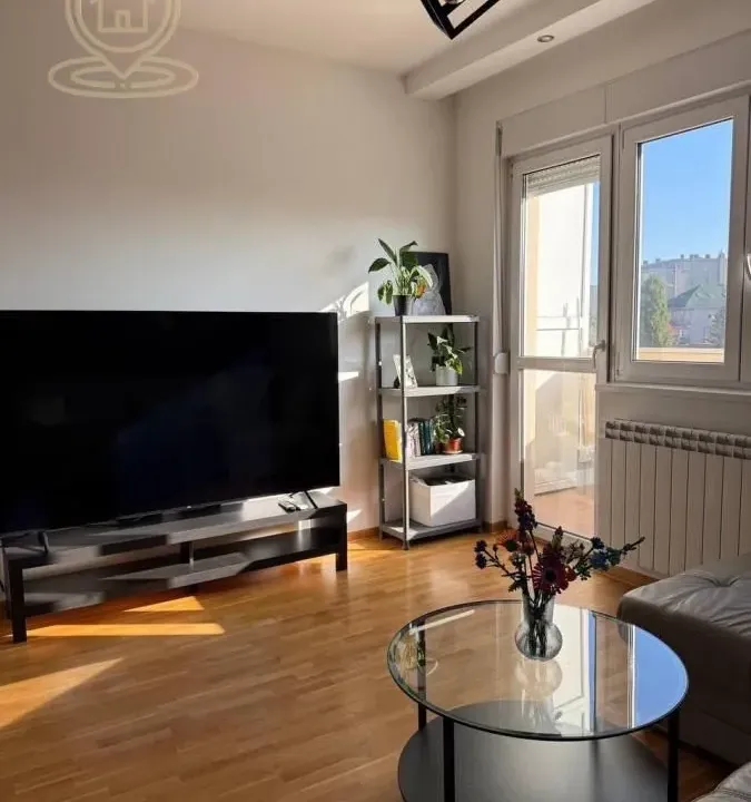 Izdavanje, dvosoban stan, 50m², Lekino Brdo, Voždovac Sve Podlokacije