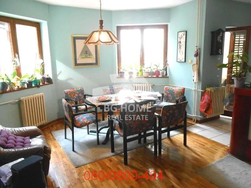 Prodaja, kuća, 899m², Ledine, Beograd