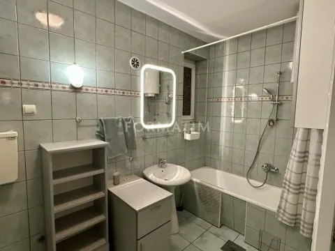 Rent, four bedroom apartment, 104m², Vračar Sve Podlokacije, Beograd - image 8