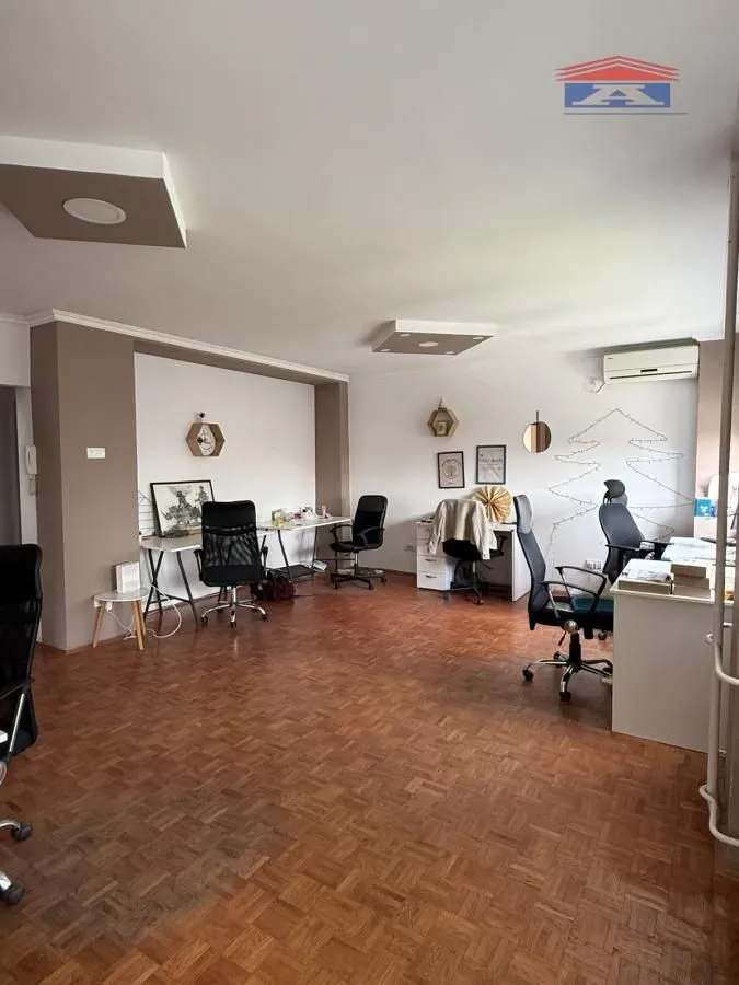 Rent, three bedroom apartment, 85m², Bulevar Oslobodjenja, Novi Sad Sve Podlokacije