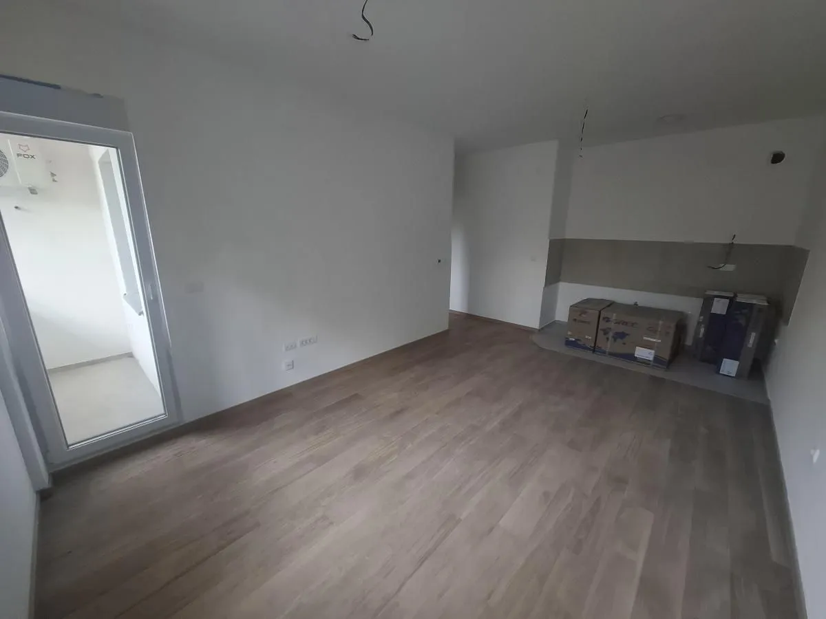 Prodaja, dvosoban stan, 53m², Salajka, Novi Sad Sve Podlokacije