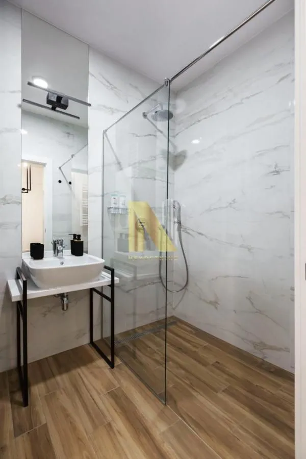 Izdavanje, dvosoban stan, 47m², Rotkvarija, Novi Sad Sve Podlokacije