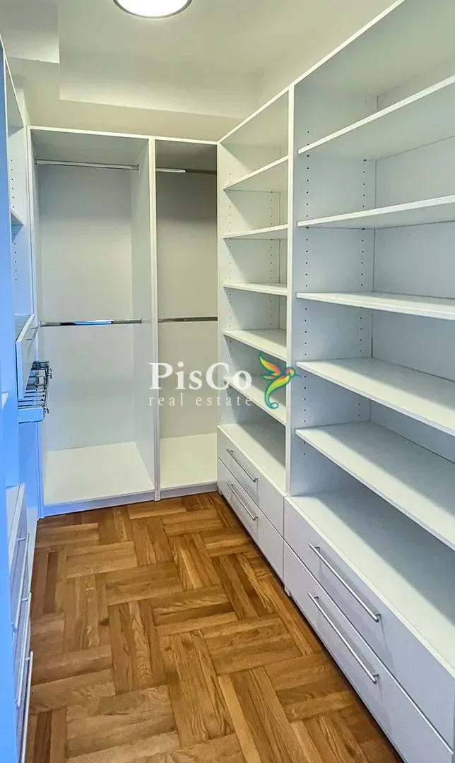 Izdavanje, dvosoban stan, 71m², Stari Aerodrom, Podgorica