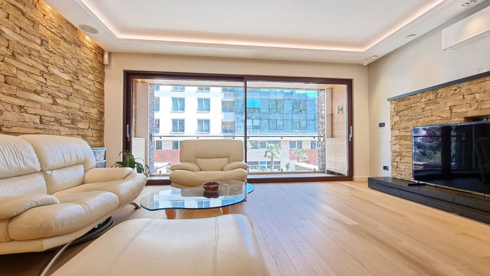 Sale, two bedroom apartment, 107m², Budva, Crna Gora