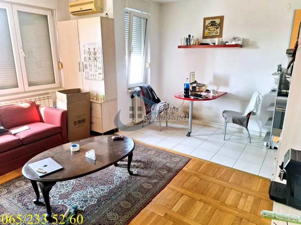 Prodaja, jednosoban stan, 33m², Dušanovac, Voždovac Sve Podlokacije