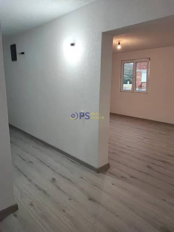 Sale, house, 154m², Bar, Crna Gora