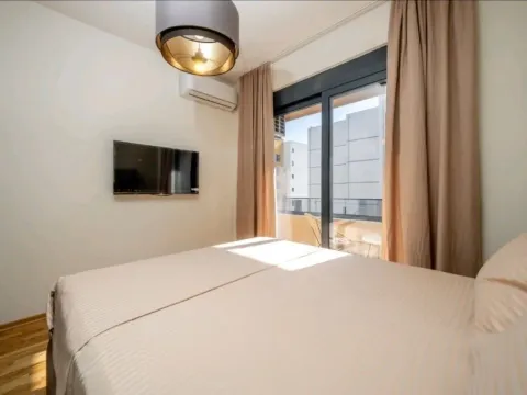 Prodaja, jednosoban stan, 52m², Ulcinj, Crna Gora - image 8