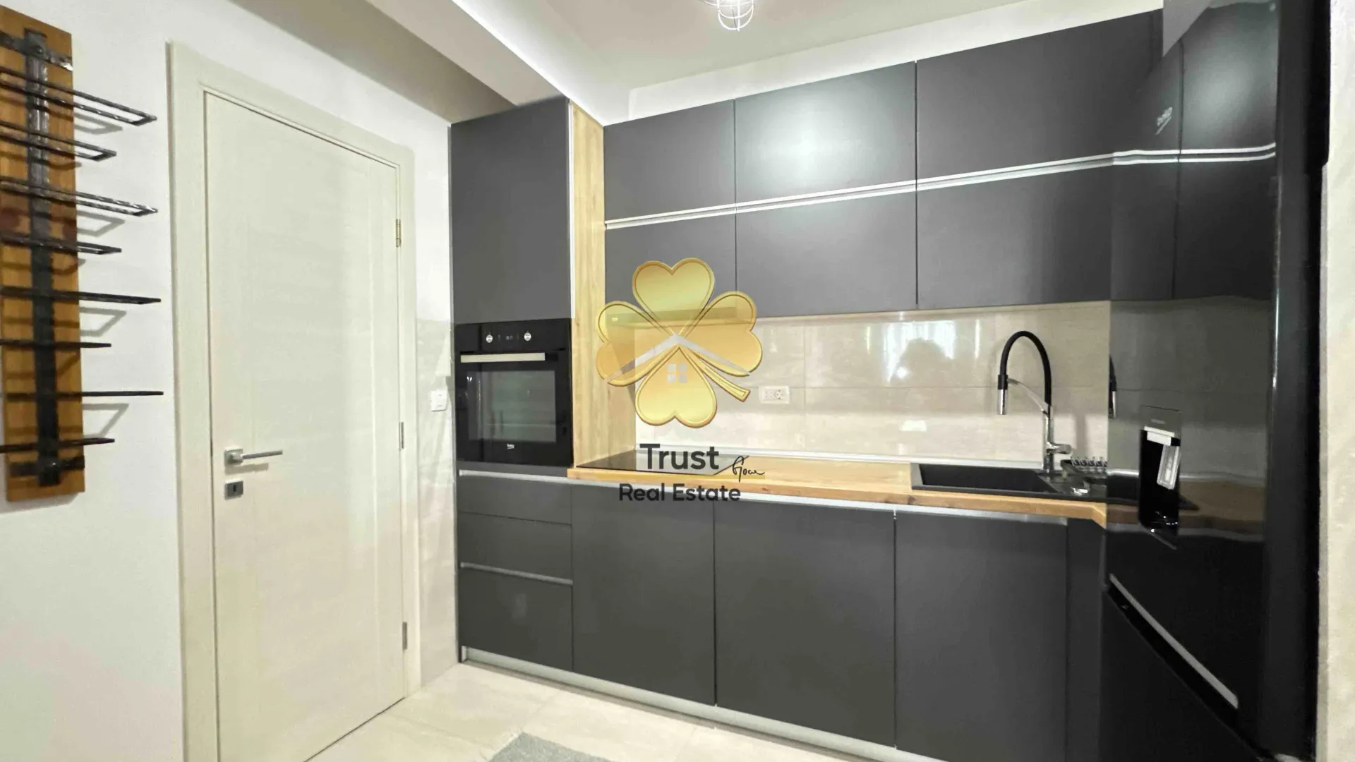 Rent, one bedroom apartment, 50m², Central Point, Podgorica